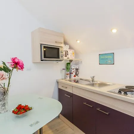 Dom wakacyjny Seaside House Kastel Stafilic, - 11165