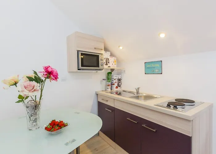 Feriehus Seaside House Kastel Stafilic, - 11165