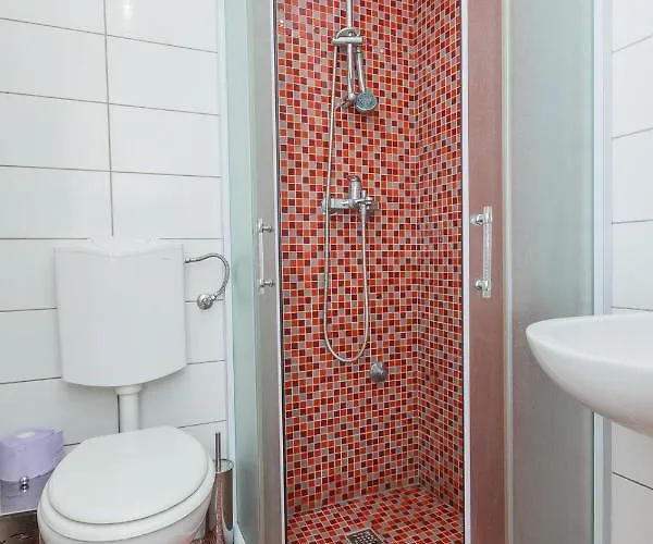 Seaside House Kastel Stafilic, - 11165 Feriehus *